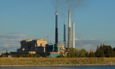 Colstrip's power plant sits in the distance. (photo: Joseph Hammond, The Daily News Foundation)