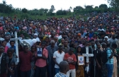 Hundreds of mourners turned up at Kadasumbwa cemetery where seven of the mining victims were laid to rest.