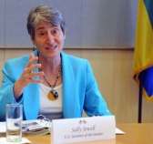 U.S. Interior Secretary Sally Jewell. (Photo: Joel Bouopda, Associated Press)
