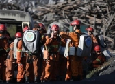 Rescuers prepared to enter a coal mine in China's northern region of Ningxia on Sept. 28. (Photo: Associated Press)